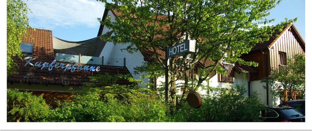 Hotel "Die Kupferpfanne" Donaustauf Eksteriør billede